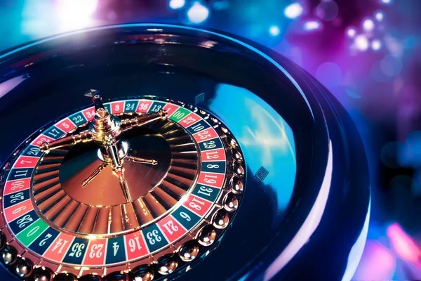 VIP Roulette table on okjp showing multi-camera live feed and betting layout